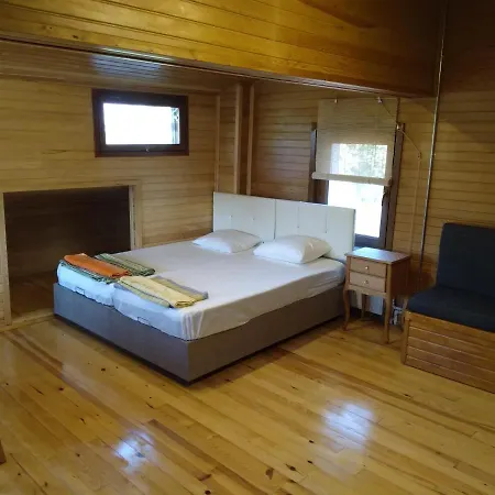 Apartment Retro & Wood